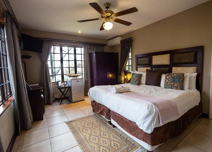 Waterfalls Boutique Hotel